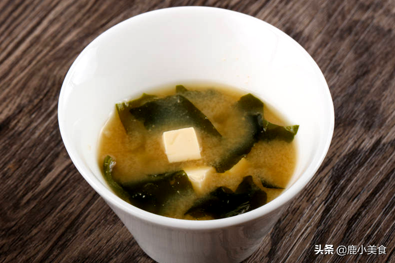 酒后喝酸奶，真的能解酒吗？答案或许和你想的不同，不妨了解一下
