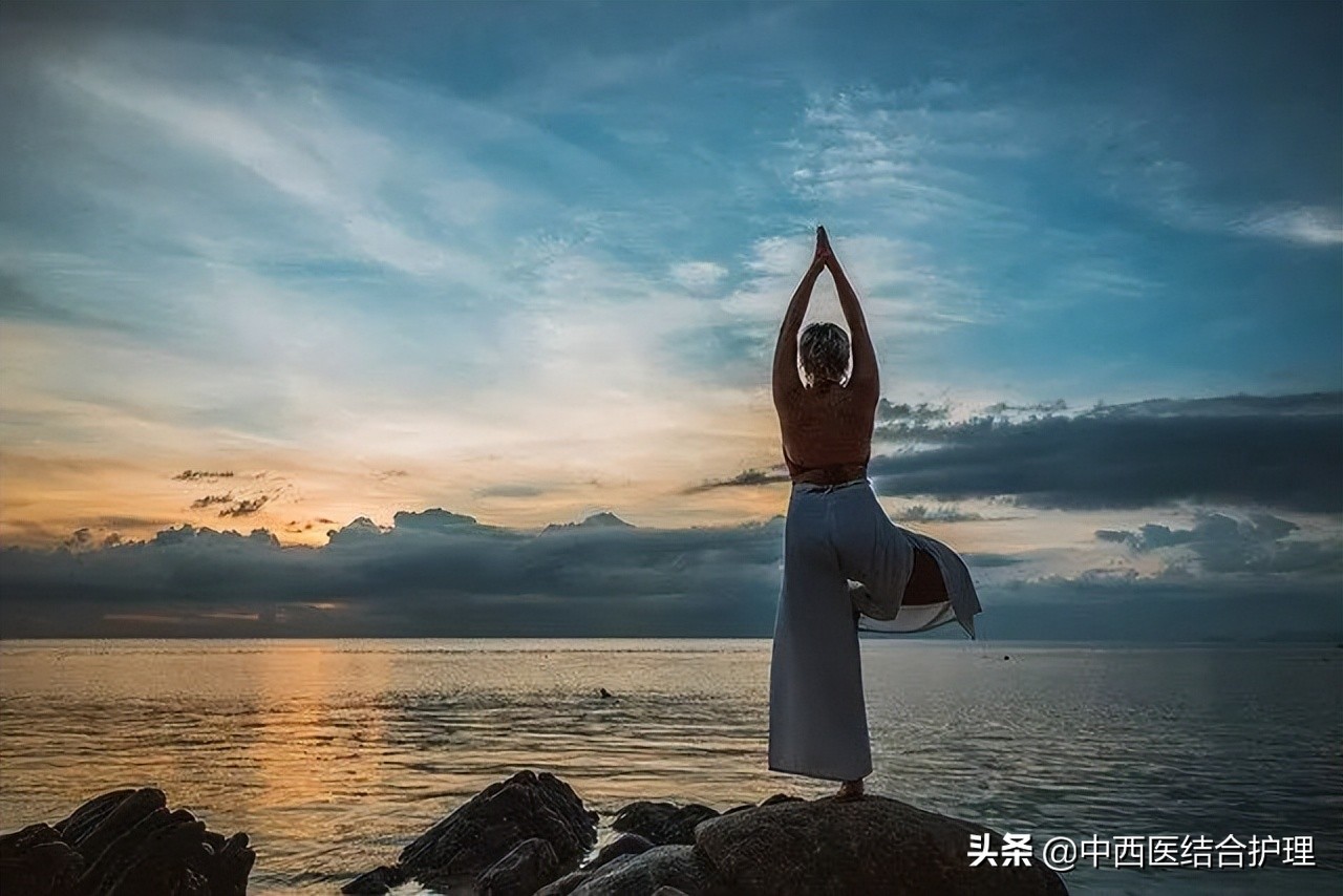 「健康養生」難怪陽虛的人那麼多！ 晚上不睡叫耗傷陽氣，早上不起叫封殺陽氣