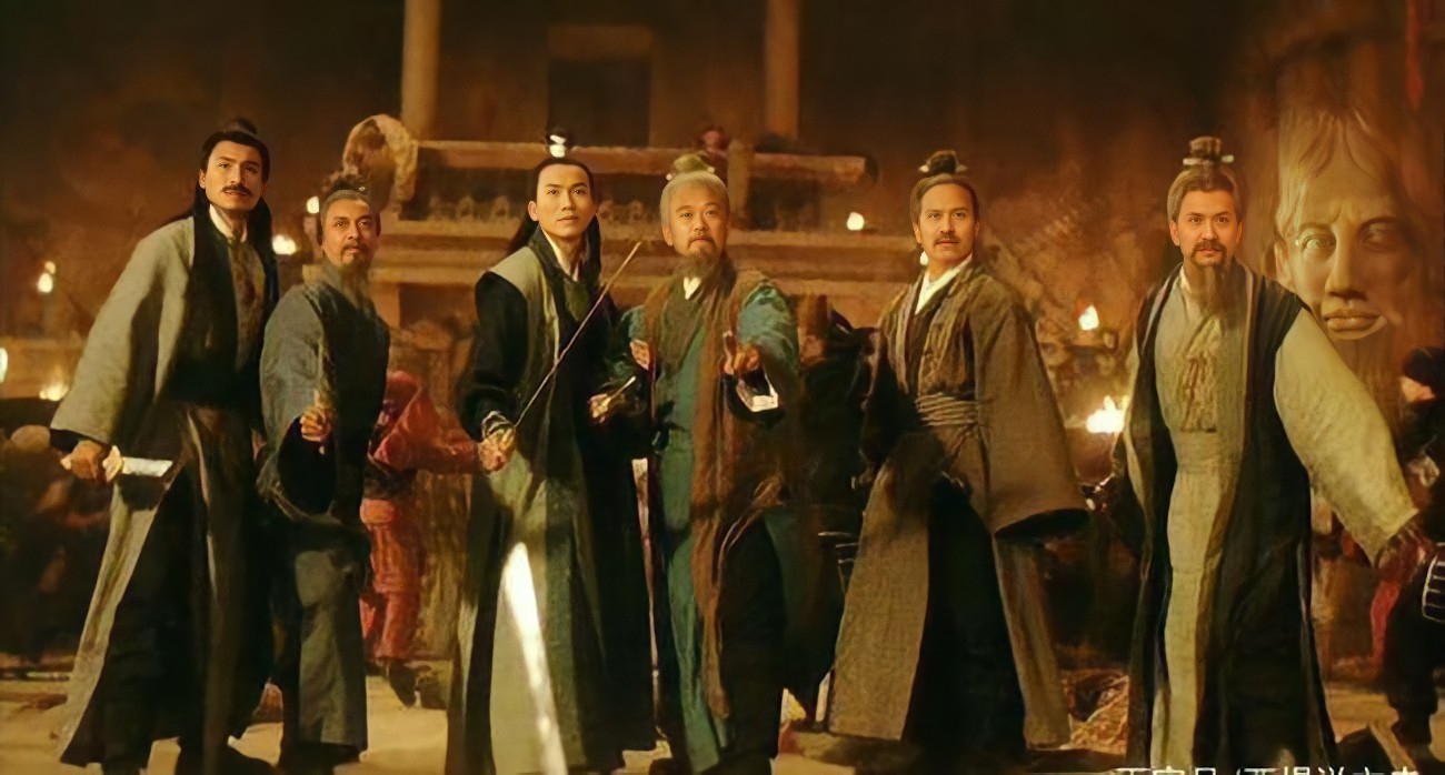 逍遥二使四法王,武当七侠,三渡,玄冥二老,四个组合实力怎么排