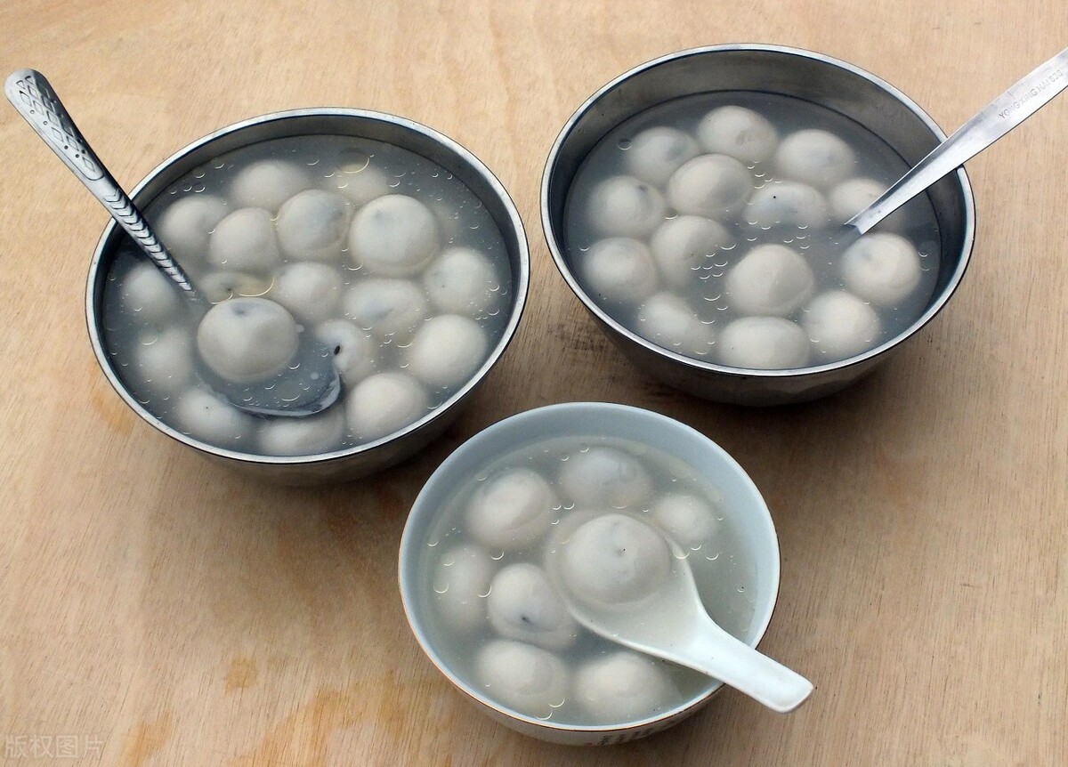 煮汤圆，冷水下锅还是开水下锅？总有人不懂，学会了再煮也不吃亏