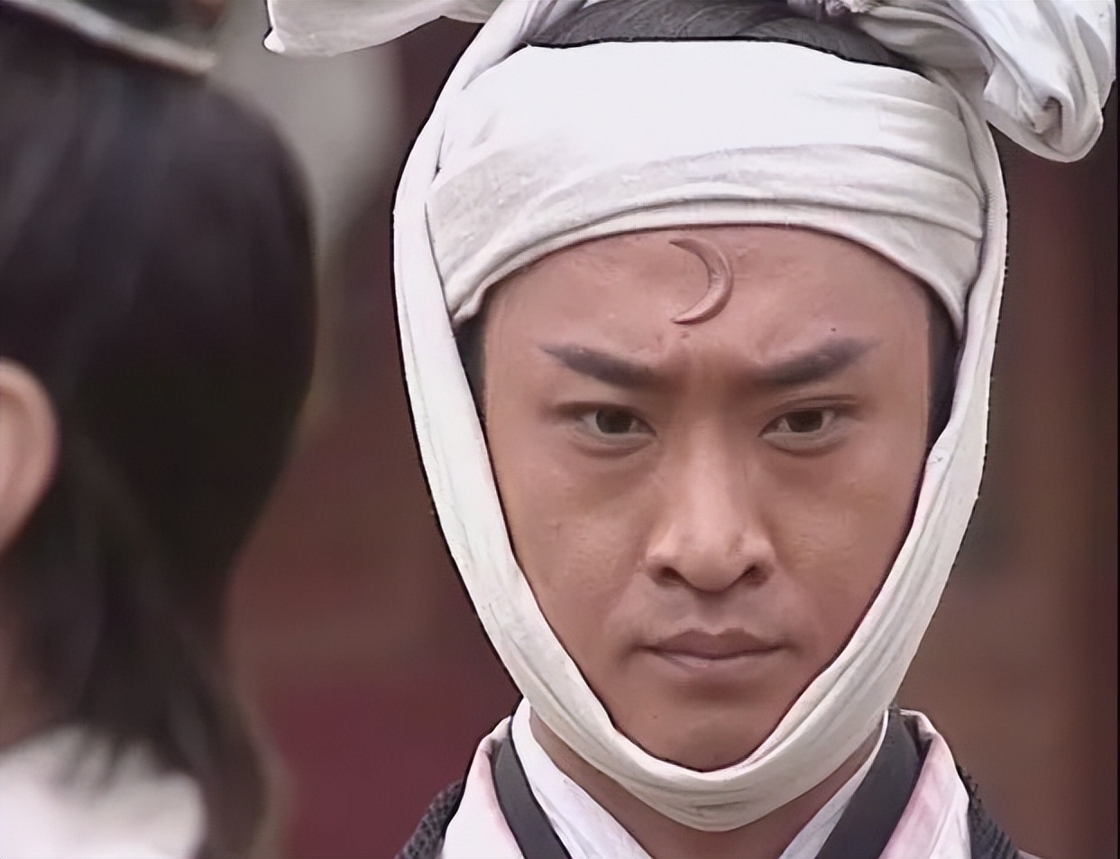 少年包青天里的包拯和八贤王 谁是你心中的人间理想