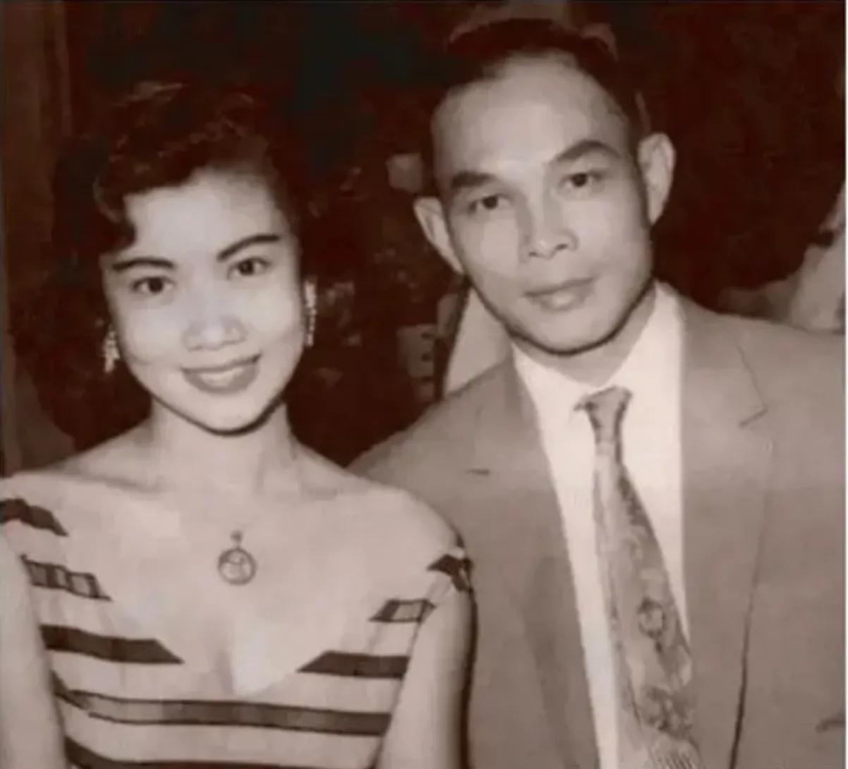 香港20世纪商业奇才 首创售楼说明书 楼宇分层出售楼花