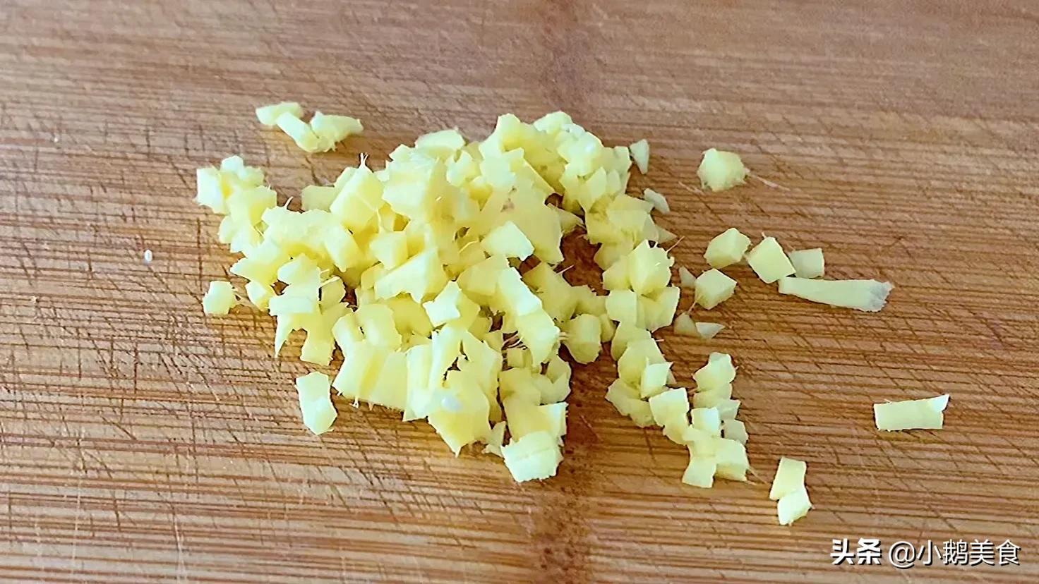 多吃芝麻好处多，教你懒人做法，做一次吃一月，简单营养又解馋