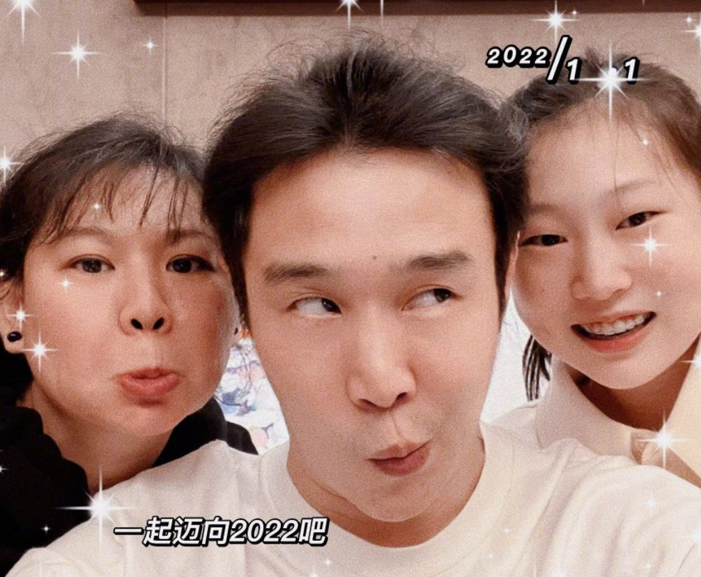 27位明星的跨年，有人翻车，有人闷声干了件大事上了《新闻联播》
