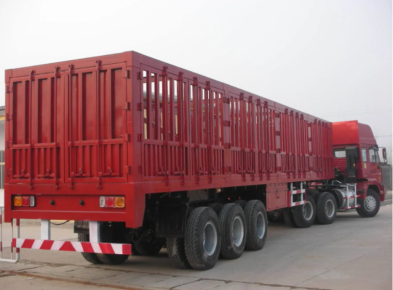 按軸收費(fèi)標(biāo)準(zhǔn)下，三軸半掛車和二軸半掛車哪種更合適？