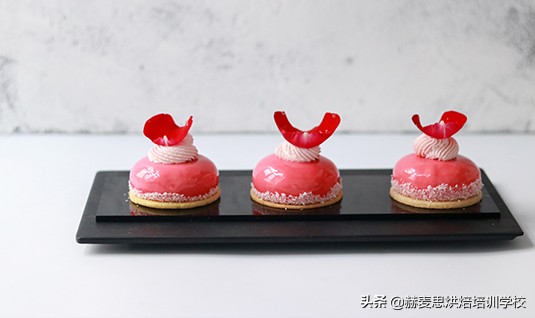 杭州西点培训班课程一般学些啥？赫麦思烘焙学校如是说