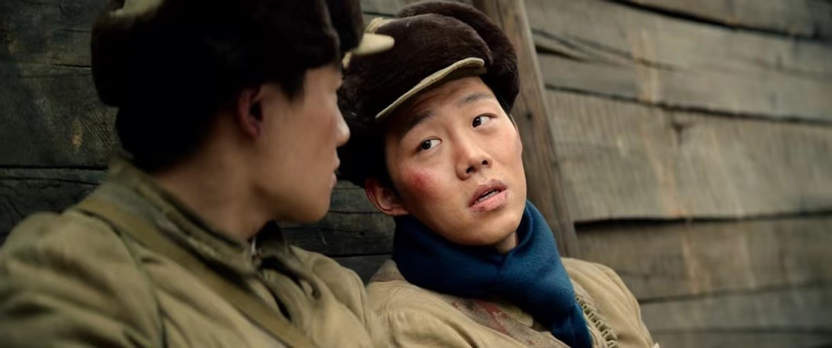 拒绝“浓妆艳抹”，《狙击英雄》4位硬汉，告诉你啥叫真正的男人