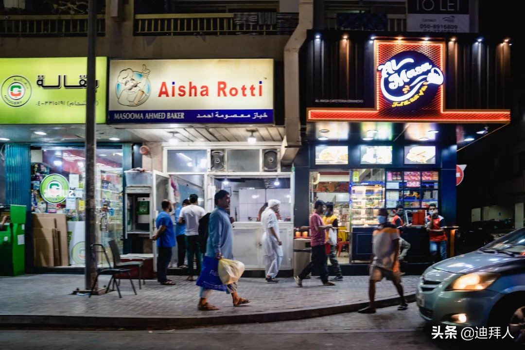 这家土味巴基斯坦餐厅被阿迪达斯相中，联名复古鞋一双炒到8万元