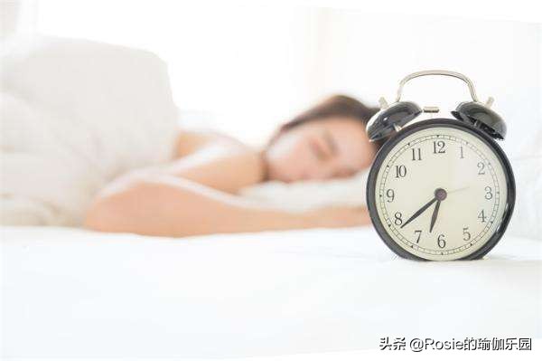 大S官宣再婚，熬夜刷剧吃瓜的你能睡着吗？做好这几点好好睡个觉