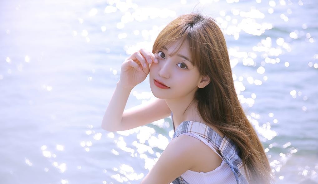 女孩子一般都喜欢什么礼物啊（女娃喜欢什么礼物）