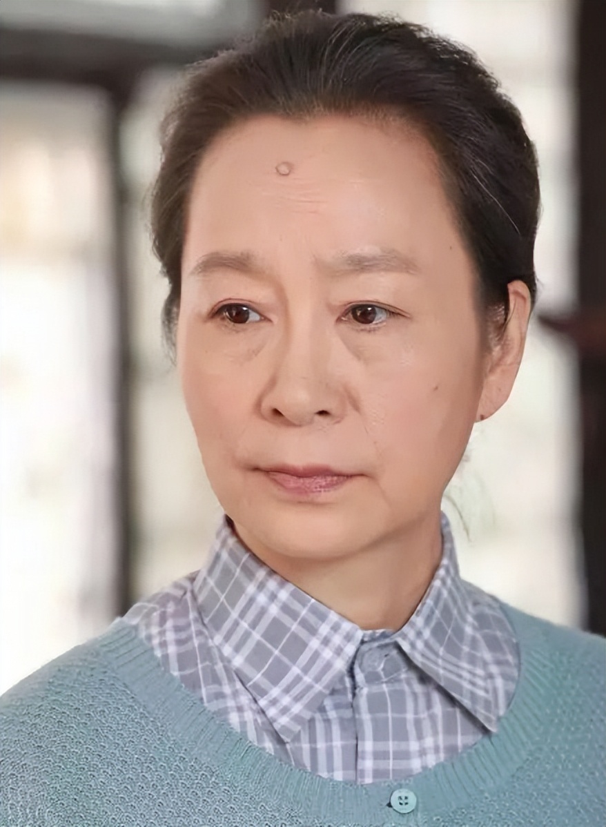 这10位母亲专业户，烟火气又不失魅力，都是中国人心中母亲的模样