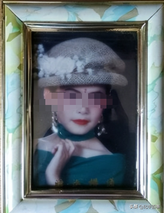 2005年女童身患白血病，为减轻养父负担，偷偷签下放弃治疗协议