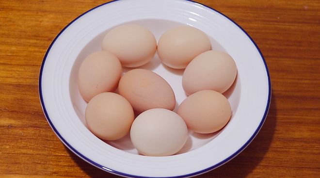 微波炉炖鸡蛋几分钟(微波炉极速炖蛋，美味孵化只需数分钟)