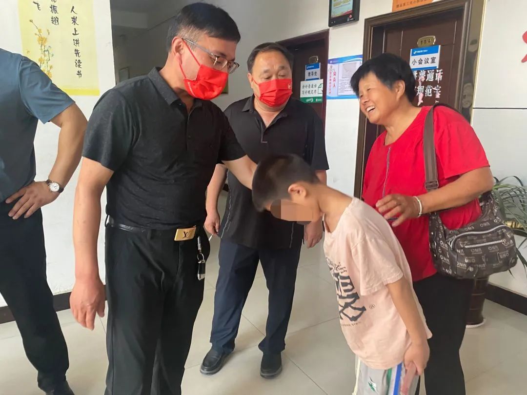 助學公益啟動！“魏愛”助學為四所學校貧困學生筑夢揚帆