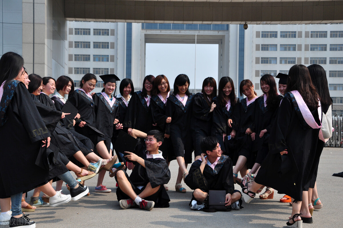 专升本能考哪些大学（学生专升本的成绩不高）