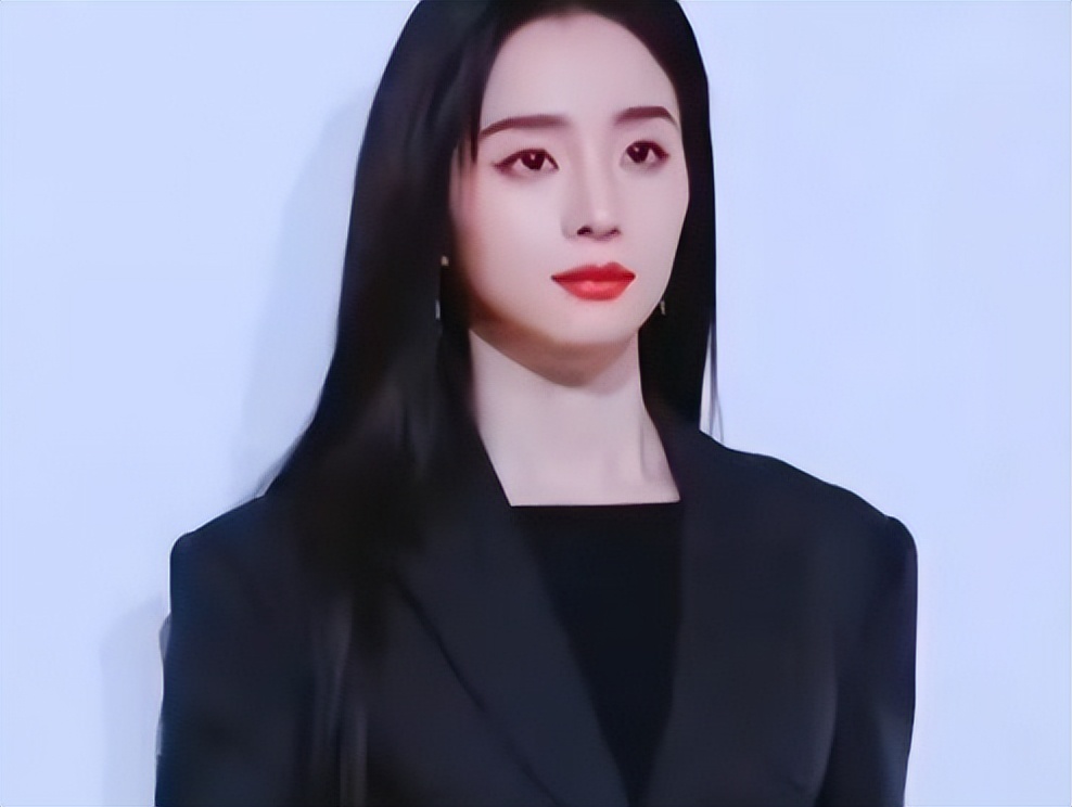 同样是“厚刘海”，把杨紫胡冰卿和杨幂放在一起，差别不止一点