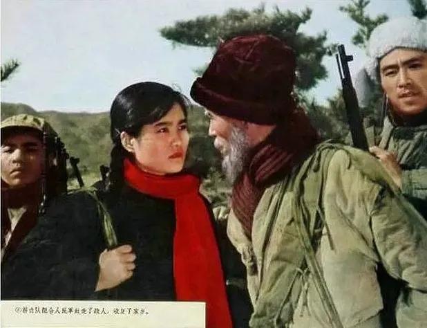 世界电影（0107）朝鲜电影《不要忘记敌人》（1963）剧照欣赏