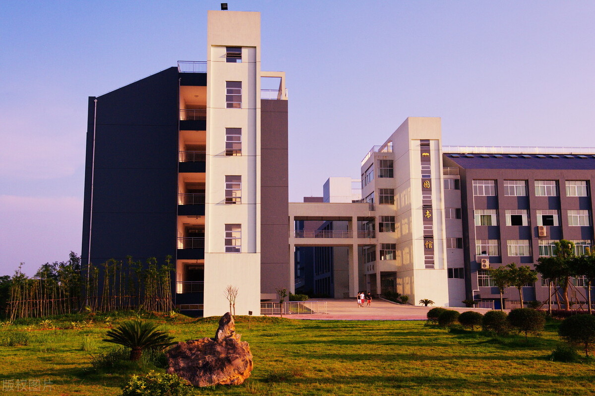 2021年宁夏热度较高的4所大学，收分略低，还都是本科