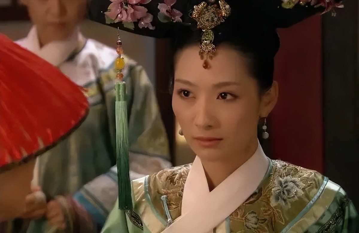 甄嬛传：为扳倒安陵容甄嬛选择了最残忍的方式，不止因为眉庄之死