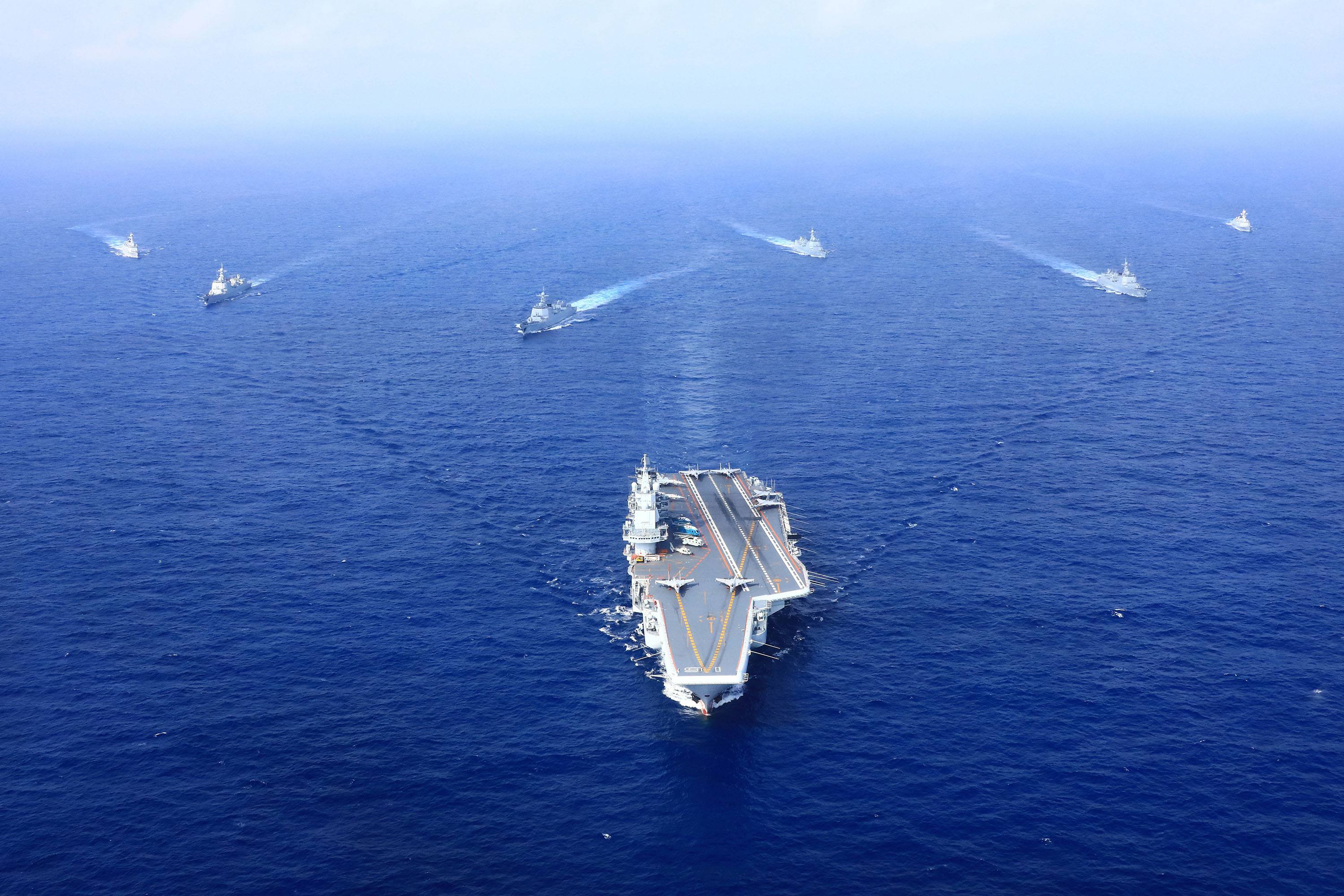 ��ž���̨ս�����룺Χ����ը�����ʣ�����������ű���������ͷ