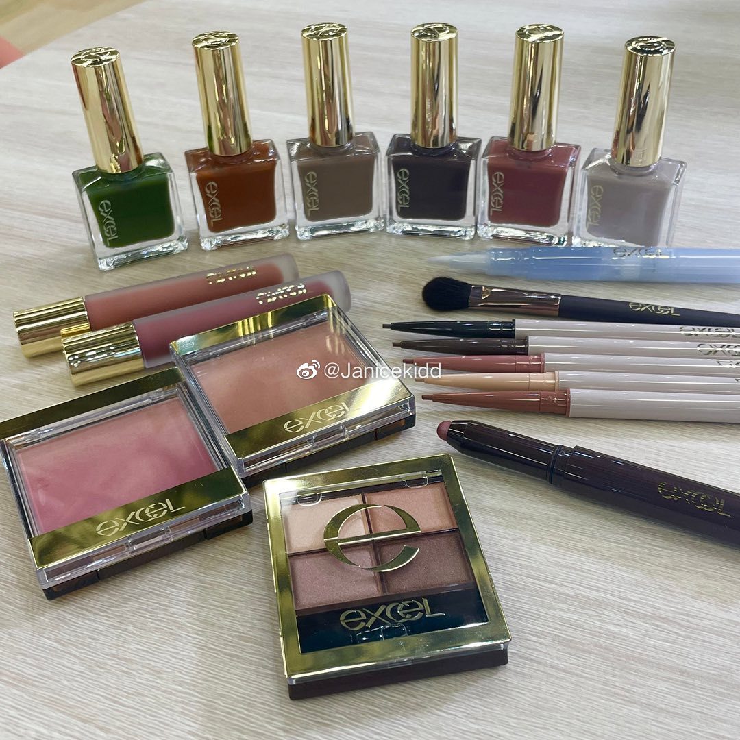 2022日历excel表(excel2022秋冬新品)