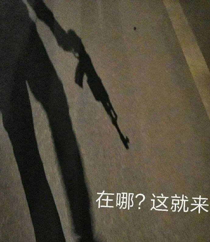 多喝水 才会变漂亮哦表情包