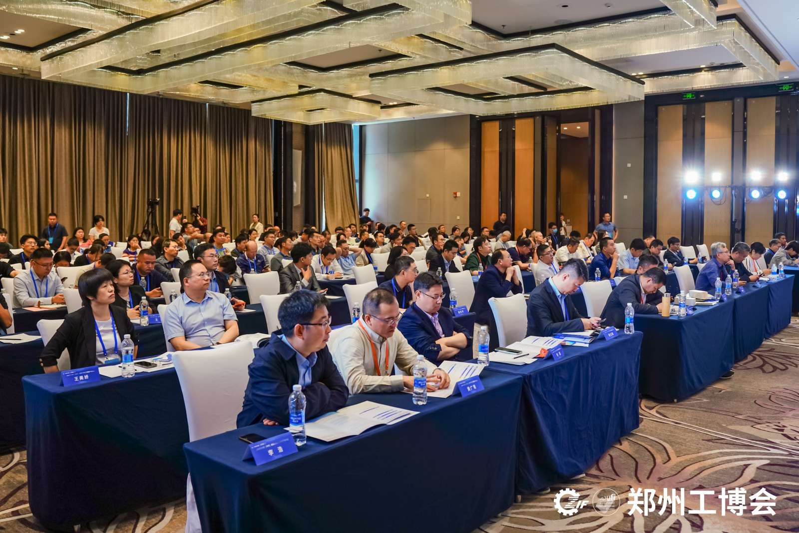 最高奖励2000万元！郑州航空港竞逐机器人与人工智能赛道