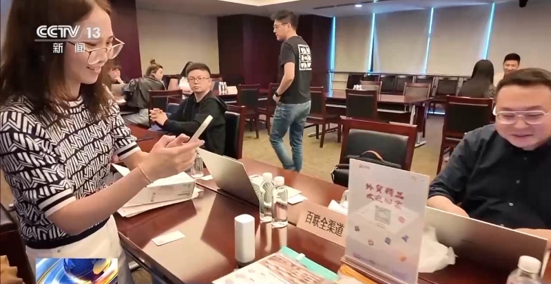 外贸企业迎来“及时雨” 政府搭台+电商推动助力外贸拓内销