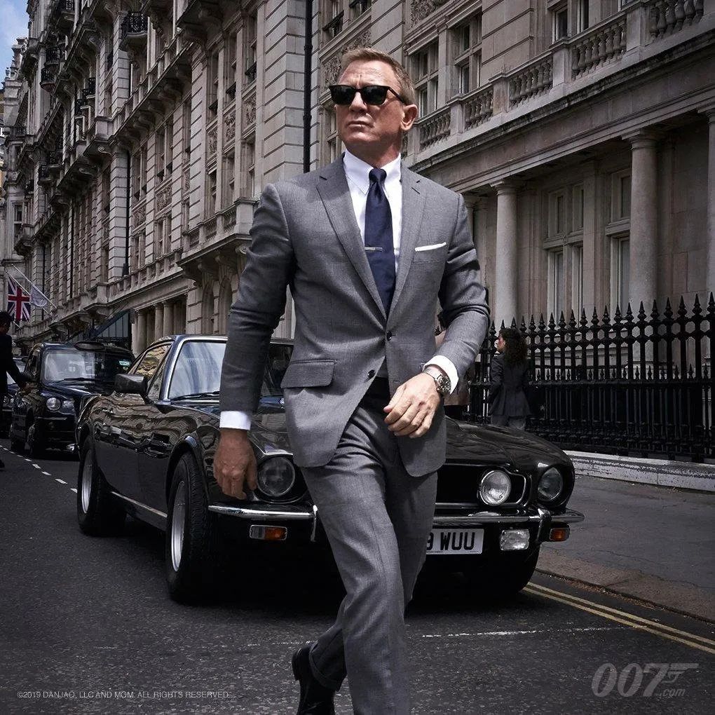 《007：无暇赴死》：告别的中年人，永远的007