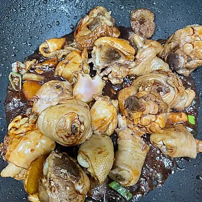 黄焖***米饭这么做，吃前一定备足饭