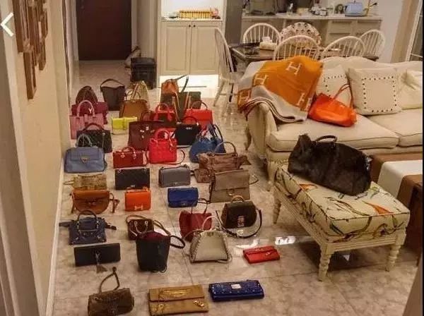 小红书里的穷女孩，为了变美有多野