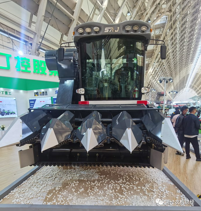 2021中國國際農(nóng)機(jī)展上的20款明星收獲機(jī)