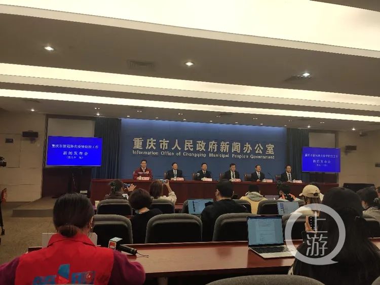 重庆最新发布！三地中风险，所有演出场所暂停开放，病例轨迹公布…