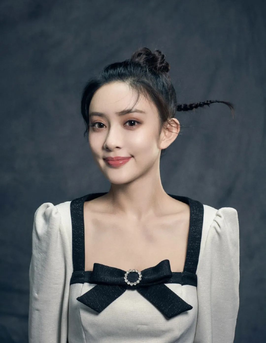 这脸太哇噻了！耿直美人「孟姐」私服大公开