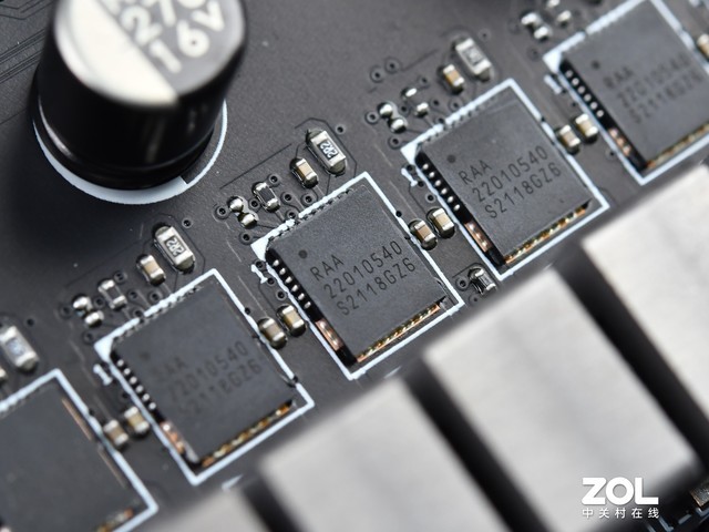 微星MEG Z690 UNIFY暗影板评测 无灯高性能主板