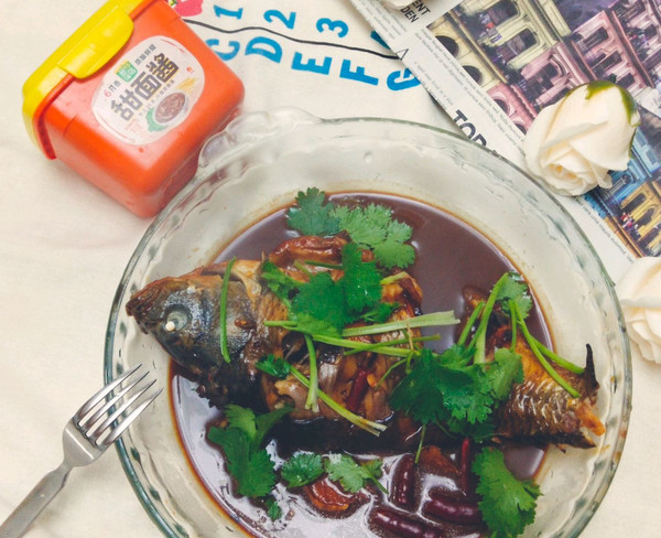 砂锅焖鱼的做法大全(鲜嫩多汁，家常美味砂锅焖鱼全解析)