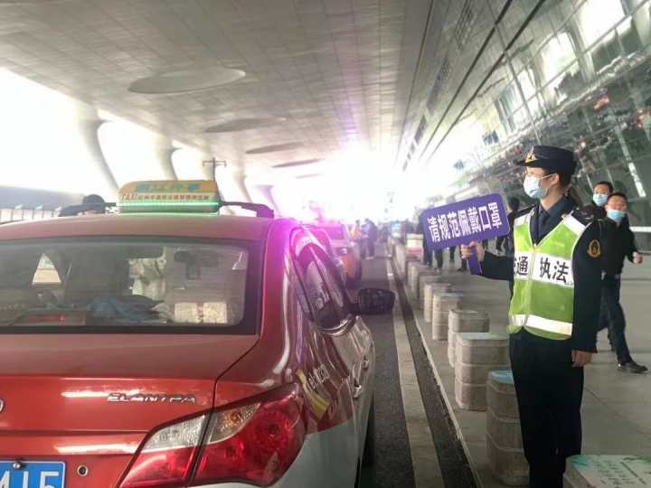 杭州：打车请戴口罩，司机劝导或提供备用还不戴，他可以不做这脚生意，否则他要被追责