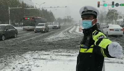 河北2地中小学、幼儿园明日停课，大雪+暴雪+大暴雪，局地降幅超20℃
