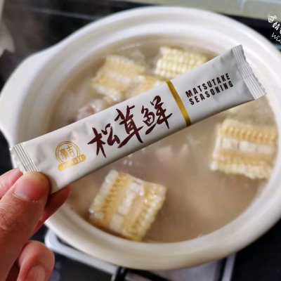 玉米蓮藕排骨湯,玉米蓮藕排骨湯的做法