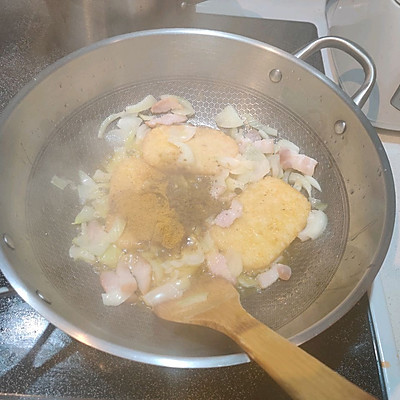黃金咖喱豬扒飯,黃金咖喱豬扒飯廣告