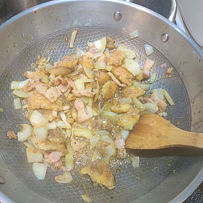 黃金咖喱豬扒飯,黃金咖喱豬扒飯廣告