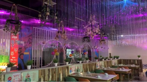 凡人故事｜创业十年，从小批发到大餐饮，生活的不易让他更懂得爱家爱国