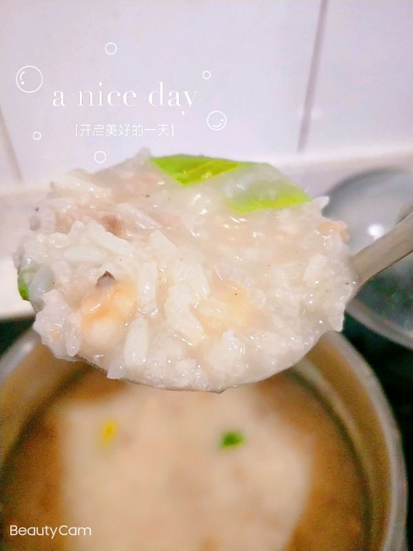 蛤蜊肉的做法家常做法(教你制作鲜美的蛤蜊瘦肉粥)