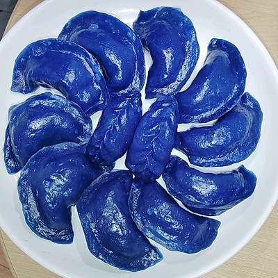 烫面蒸饺(蓝色烫面蒸饺(美食中的蓝色妖姬)) - 趣味头条