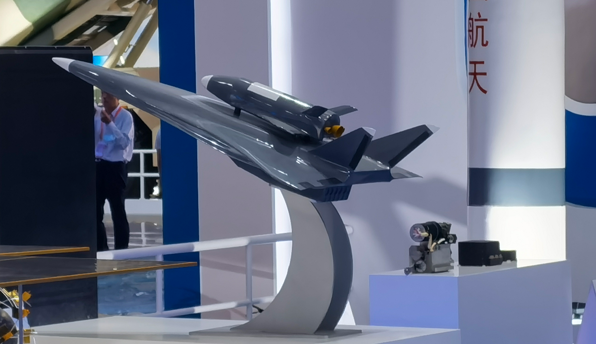 �����й��߳�����ս��5���շ��䵼����Ӣý̫������