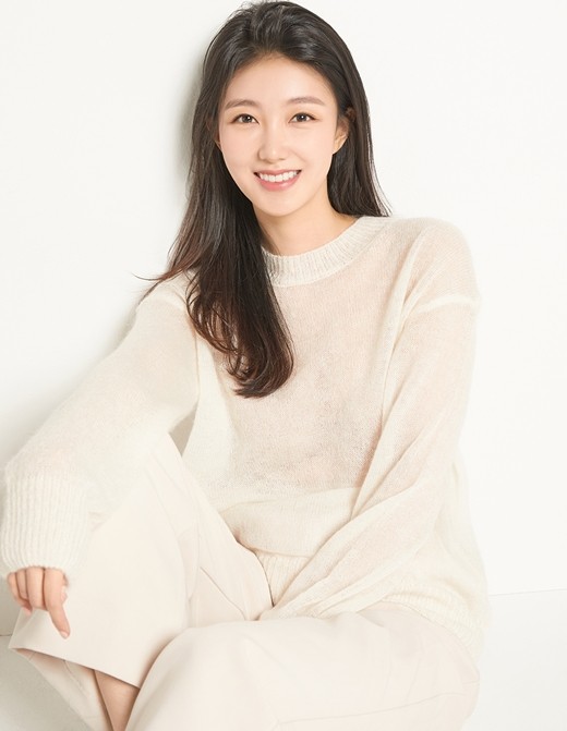 韩国女艺人李叙安将出演JTBC电视台新剧《孔雀都市》