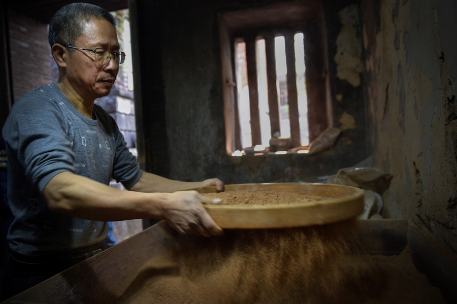 探訪福建“非遺”技藝：一尺長香濃縮萬里海絲路 傳承發(fā)展出百億產(chǎn)業(yè)