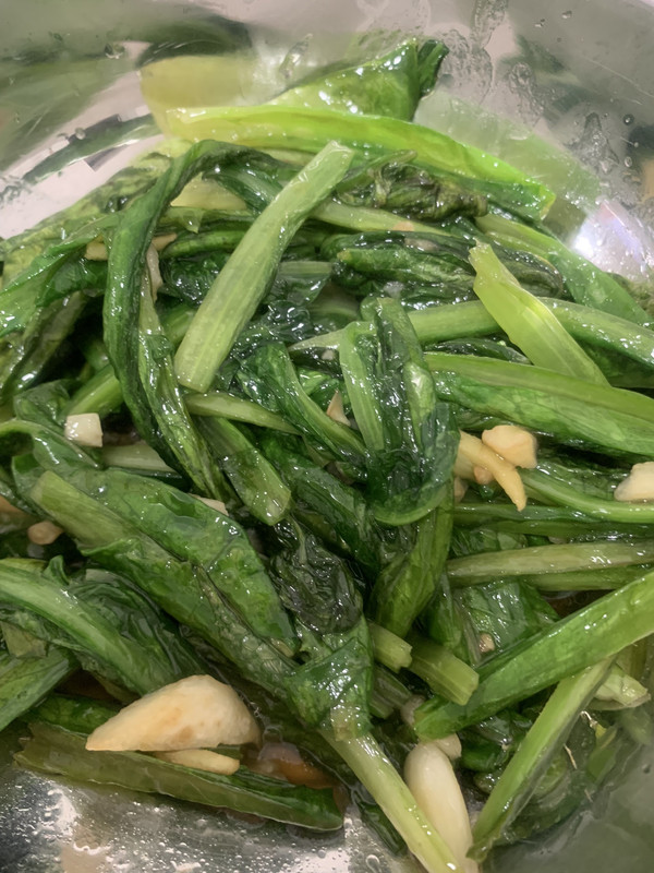 油麦菜的做法（10万人都收藏的超美味清炒油麦菜）