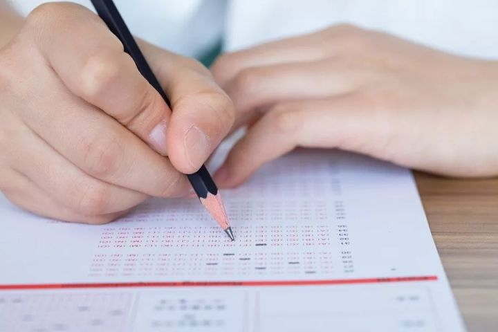 广东省司法考试（15801人）