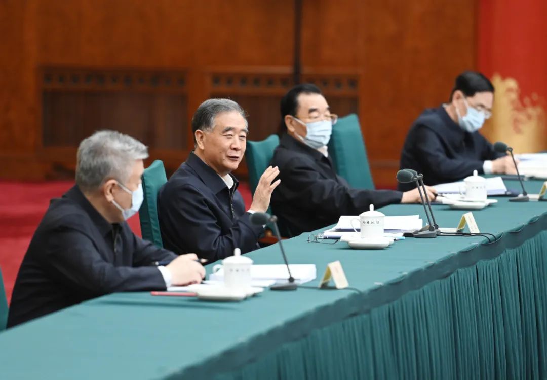 关于中医药发展，这些建议被带到了全国政协双周会现场